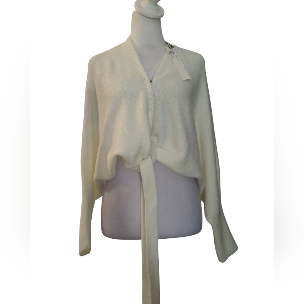 Mustard seed Ms Khloe Wrap Sweater Size S Color White